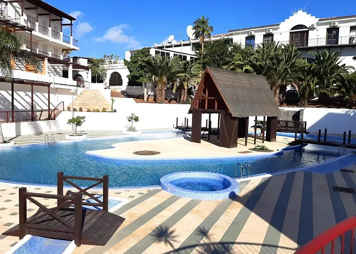 Bright And Calm With Pools, Golf Court Apartment San Miguel de Abona
