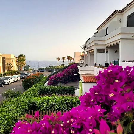 Bright And Calm With Pools, Golf Court